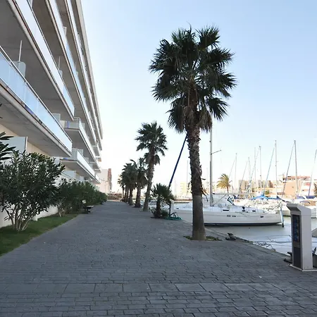 Global Immo 3268 Port Canigo Apartment Roses
